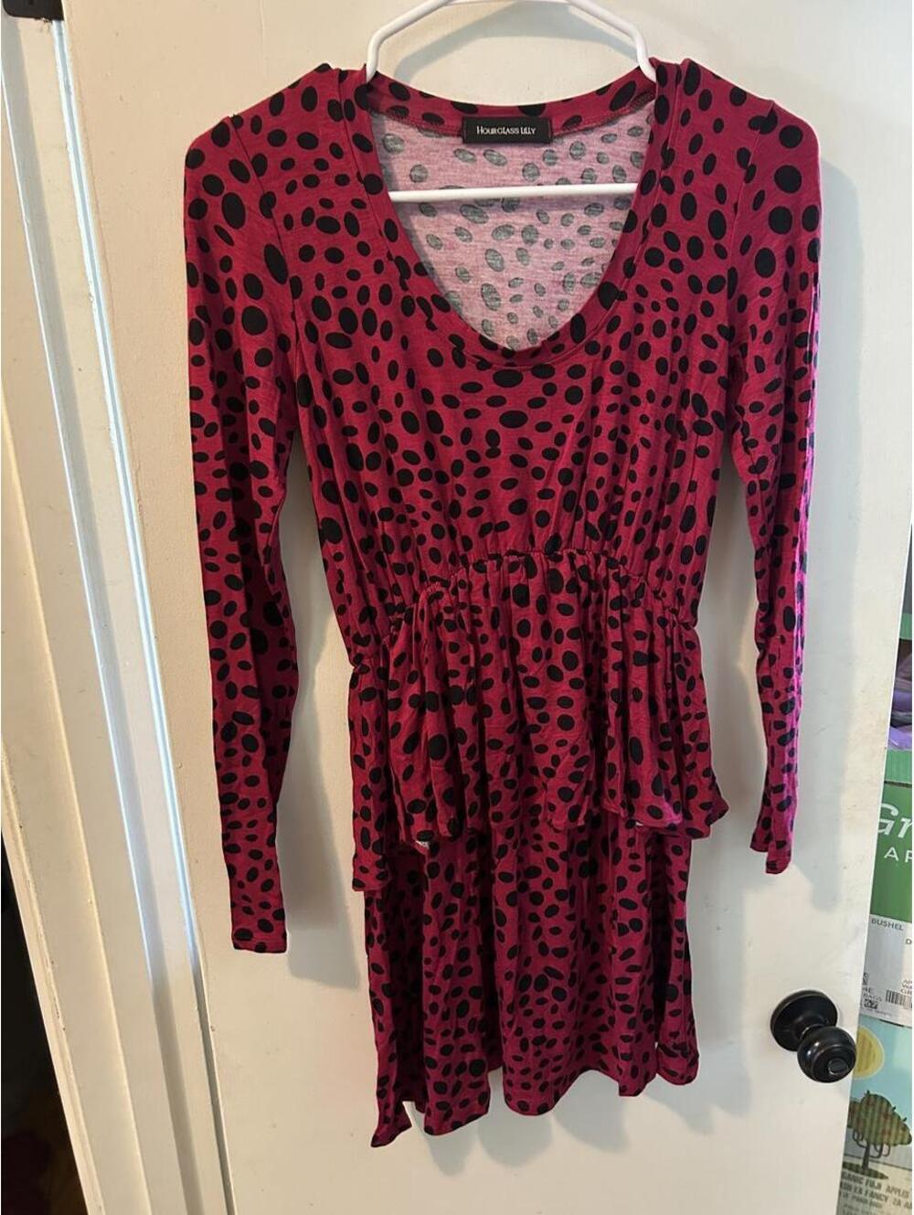 Hourglass Lily red leopard print long sleeve dress with ruffle detail size M